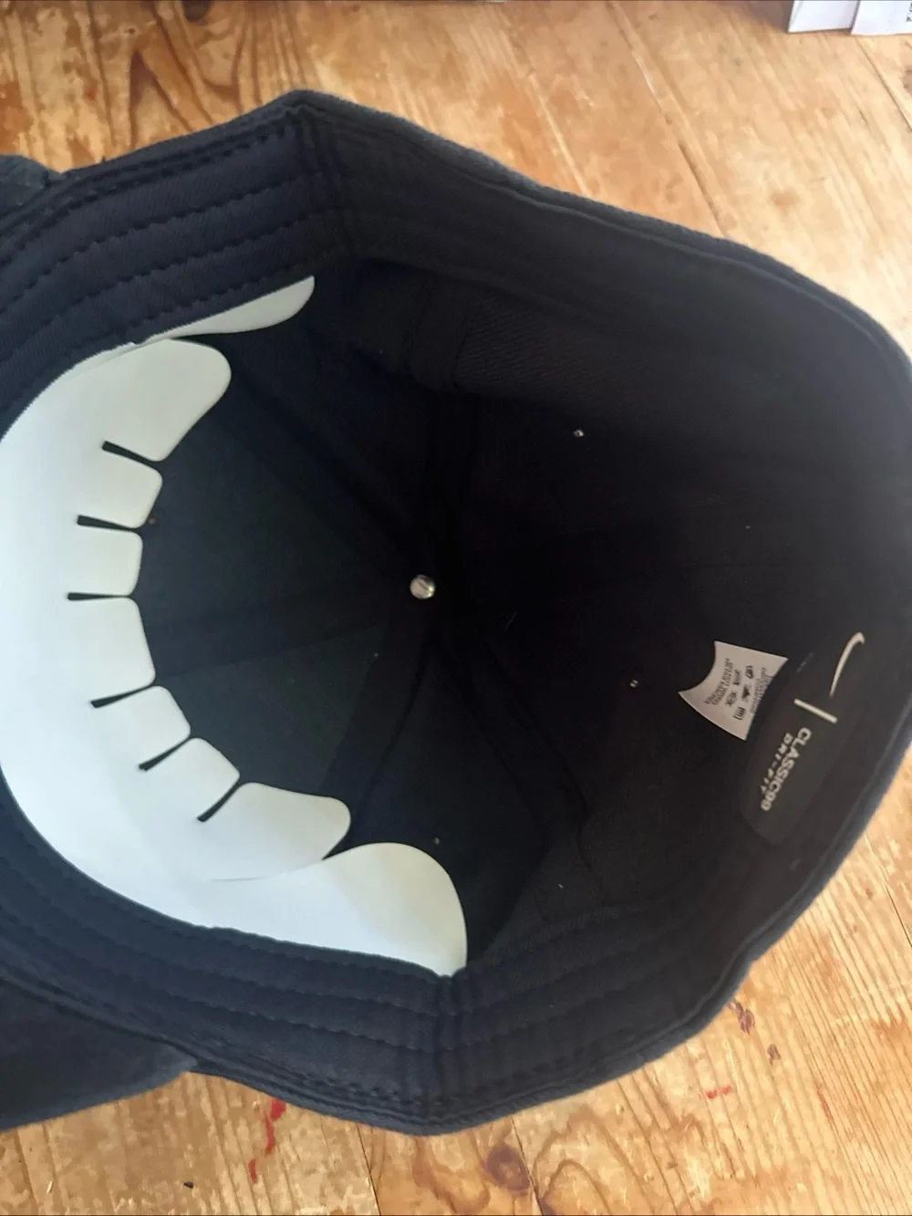 Nike black baseball